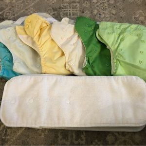 Set of 6 Bum Genius cloth diapers